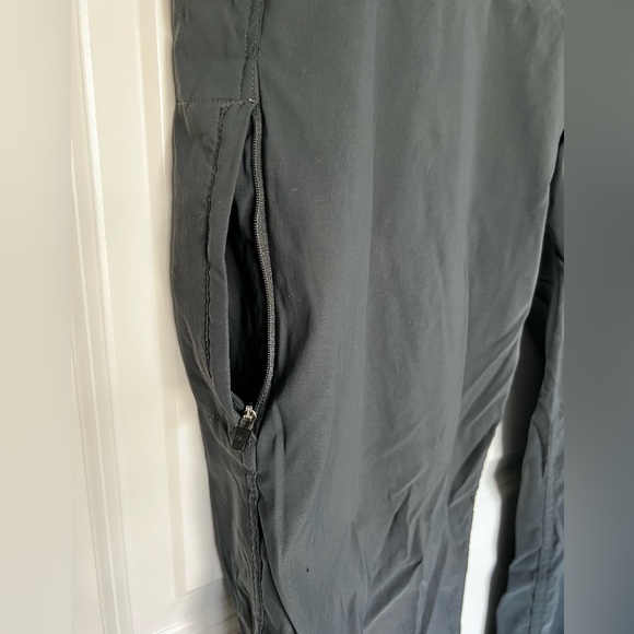 Men’s Eddie Bauer Slim Horizon Guide Chino pants 34x32 - Picture 5 of 5